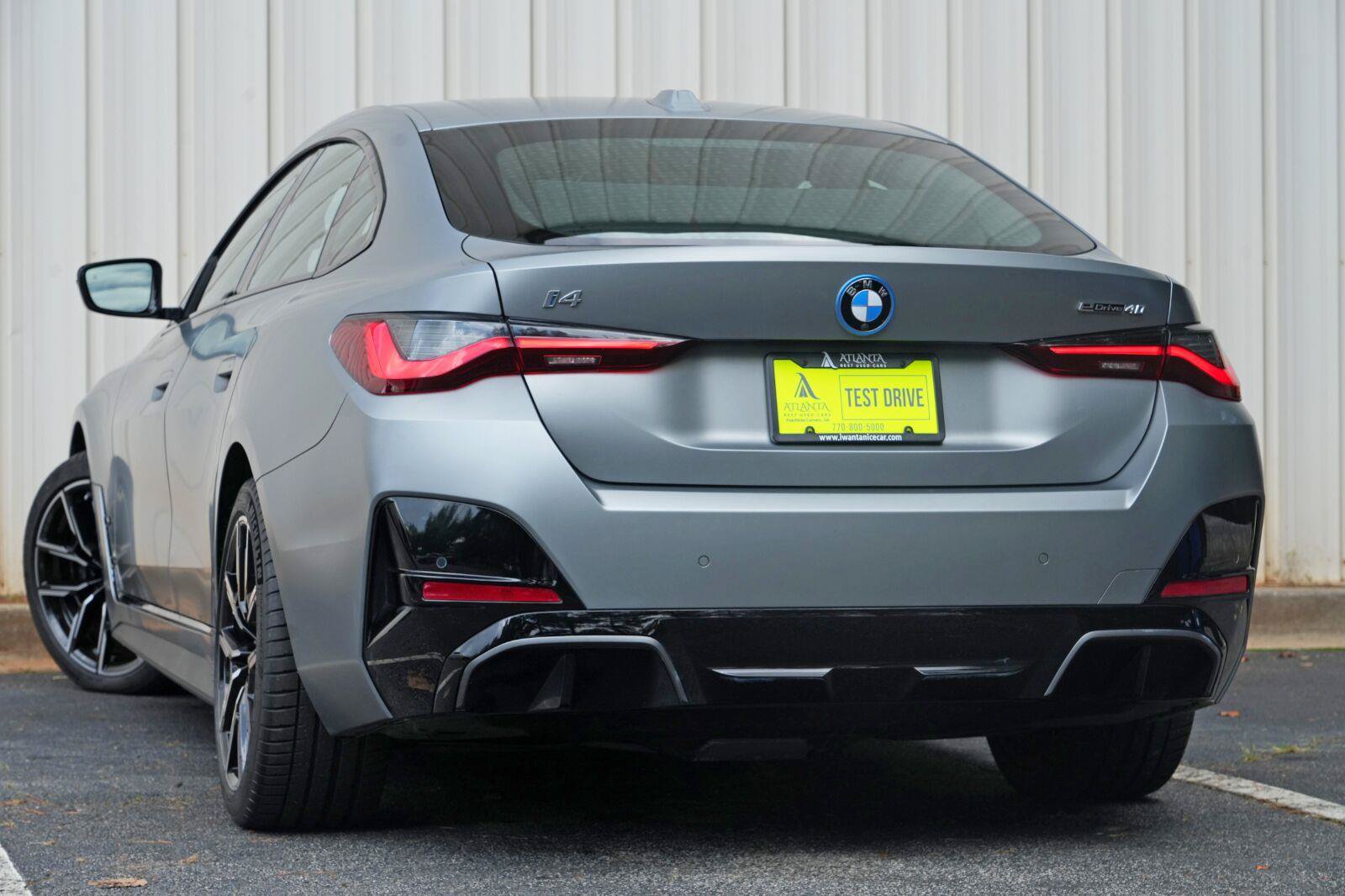 Used 2025 BMW i4 eDrive40 w/ M Sport Package RWD image 5
