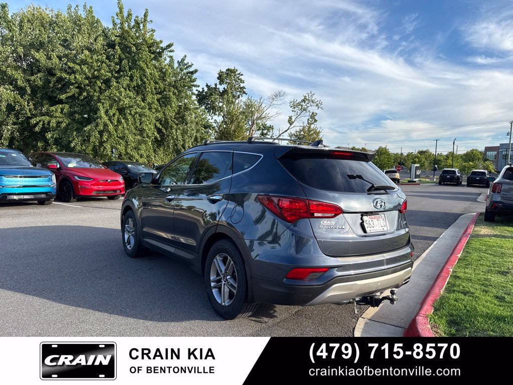 Used 2017 Hyundai Santa Fe Sport FWD image 4