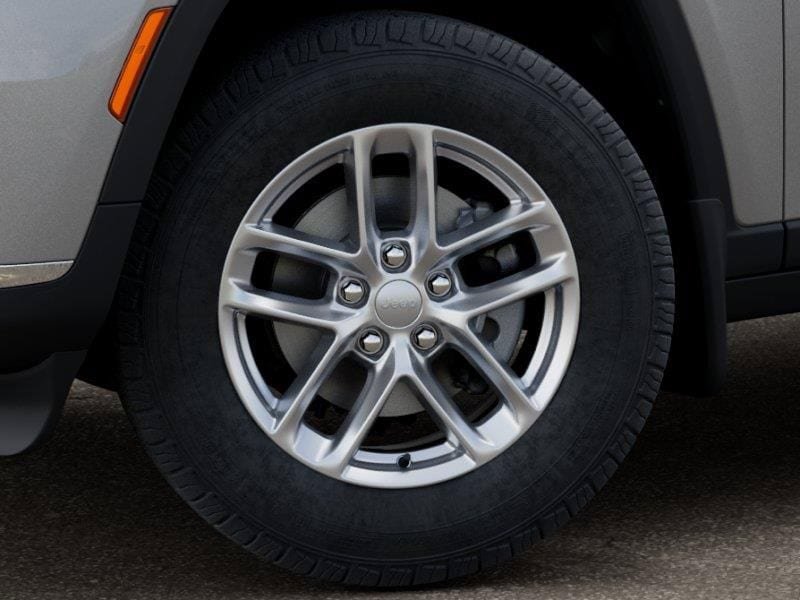 New 2026 Jeep Grand Cherokee L 4WD image 8