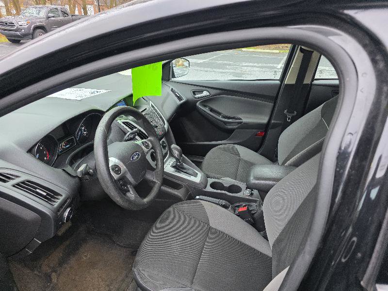 Used 2014 Ford Focus SE image 12