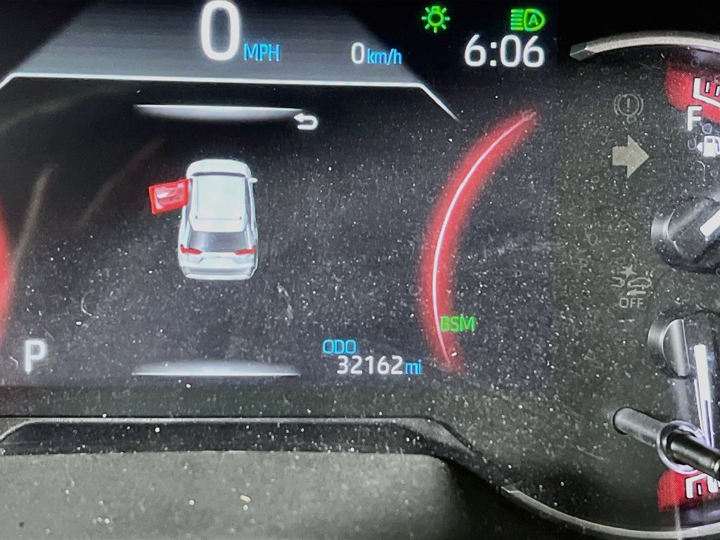 Certified 2025 Toyota RAV4 XLE AWD/4WD image 11