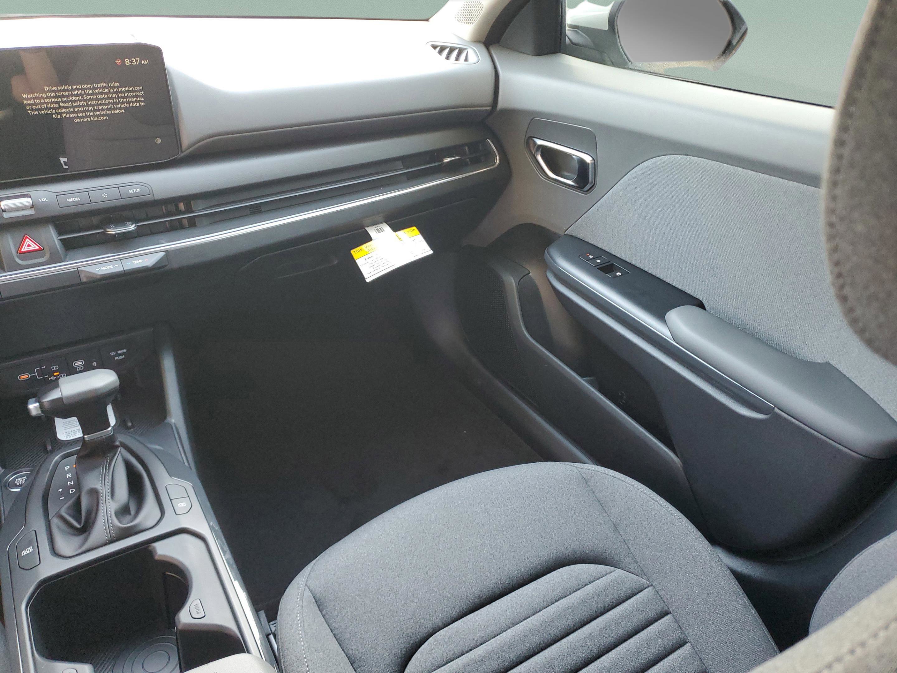 New 2025 Kia K4 EX image 23