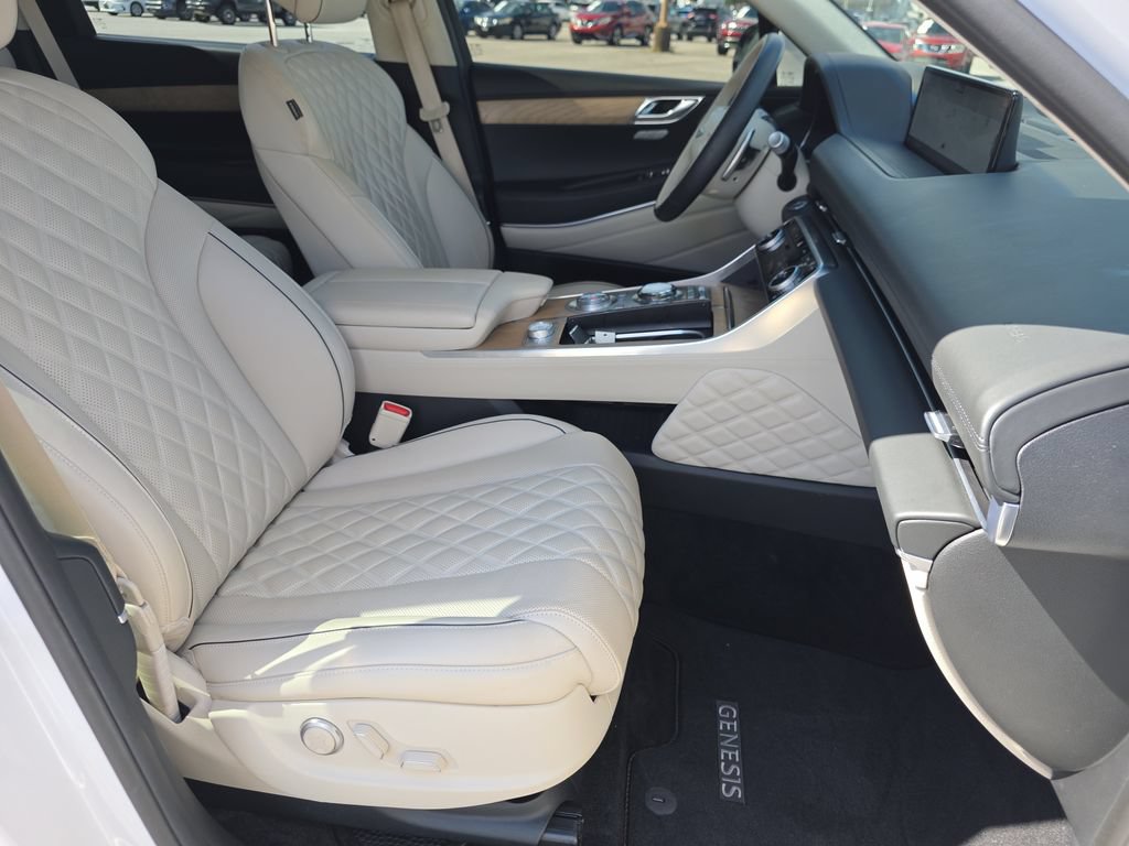 Used 2024 Genesis GV80 3.5T w/ Prestige Package AWD/4WD image 38