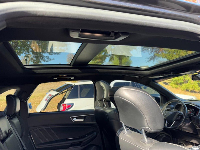 Used 2019 Ford Edge ST w/ Equipment Group 401A image 11