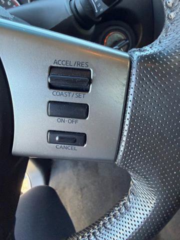 Used 2006 Nissan Frontier NISMO image 12