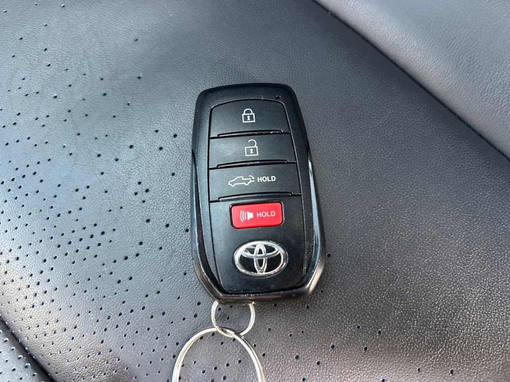 Used 2023 Toyota Tundra Platinum image 33