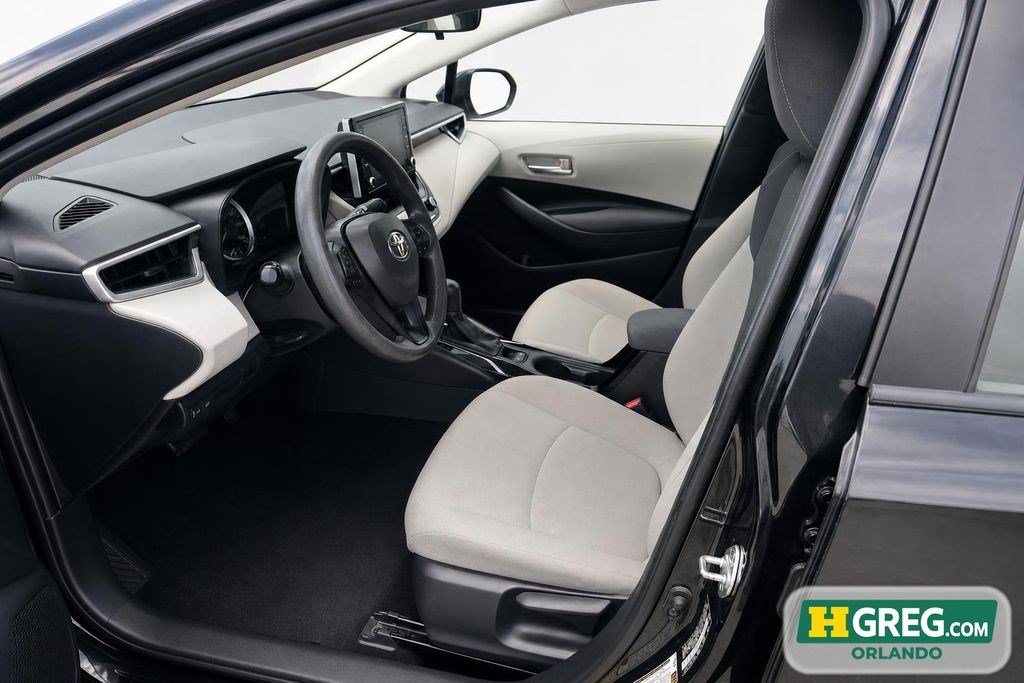 Used 2020 Toyota Corolla LE FWD image 8