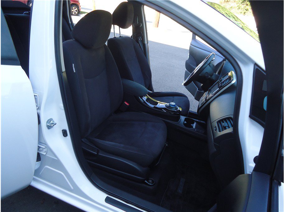 Used 2016 Nissan Leaf SV w/ Premium Package FWD image 16