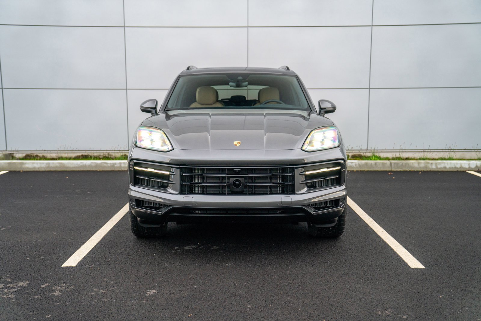 Certified 2026 Porsche Cayenne AWD/4WD image 6