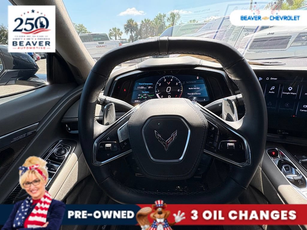 Used 2025 Chevrolet Corvette Stingray Premium Conv w/ Z51 Performance Package RWD image 18