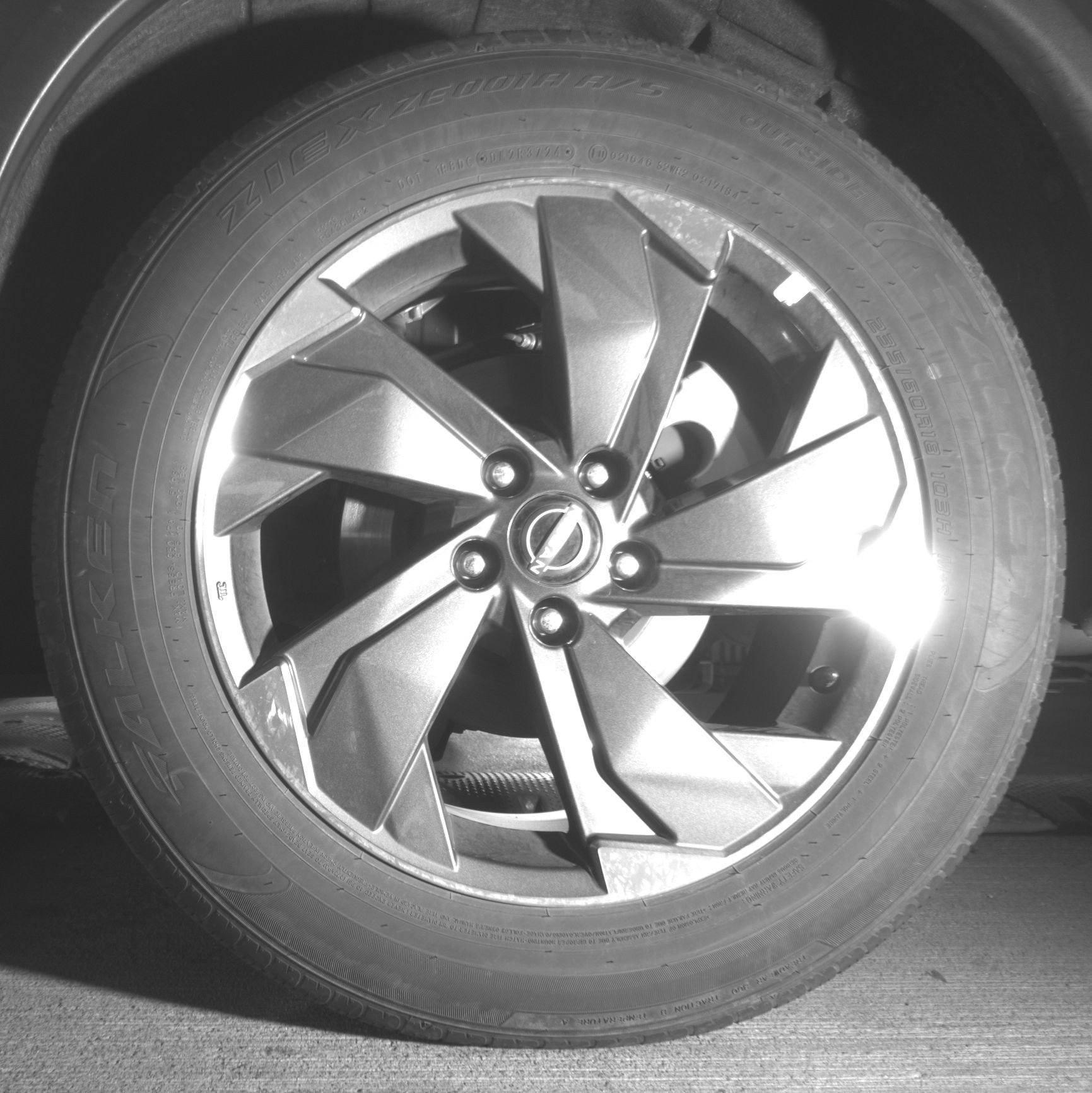 Used 2025 Nissan Rogue SV image 14