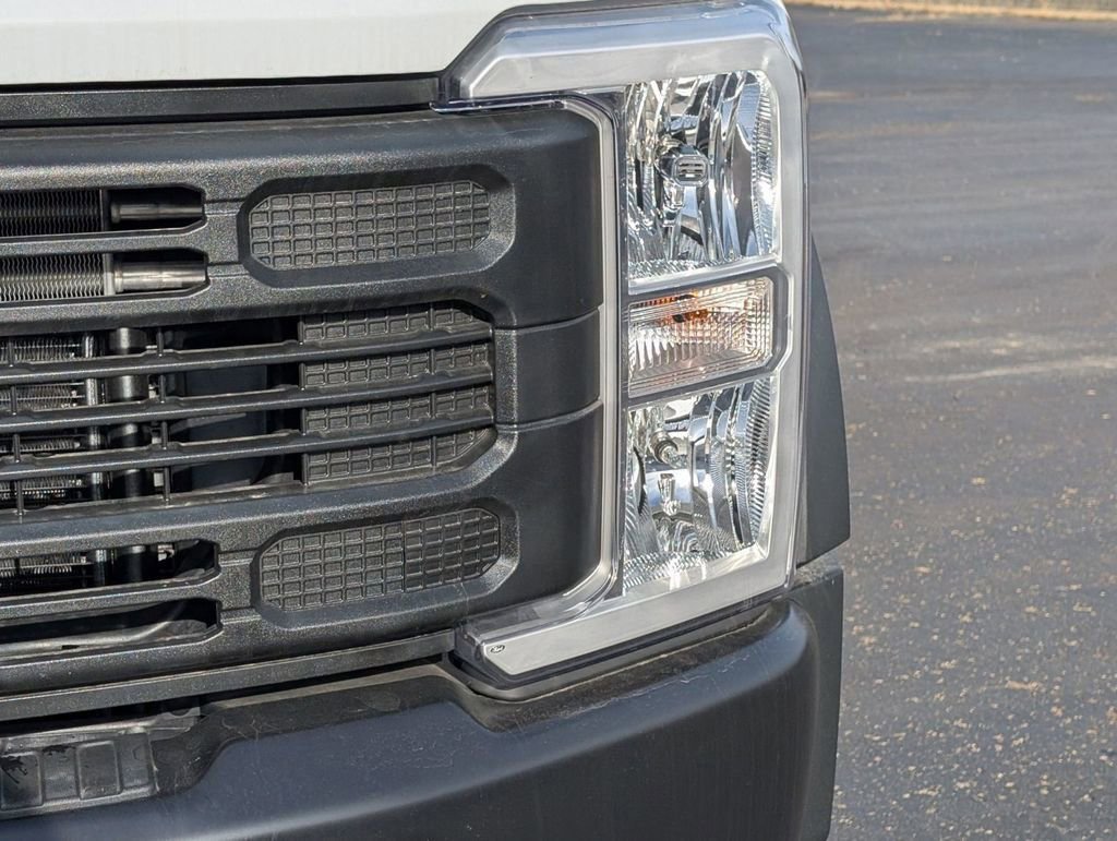 New 2026 Ford F450 XL RWD image 5