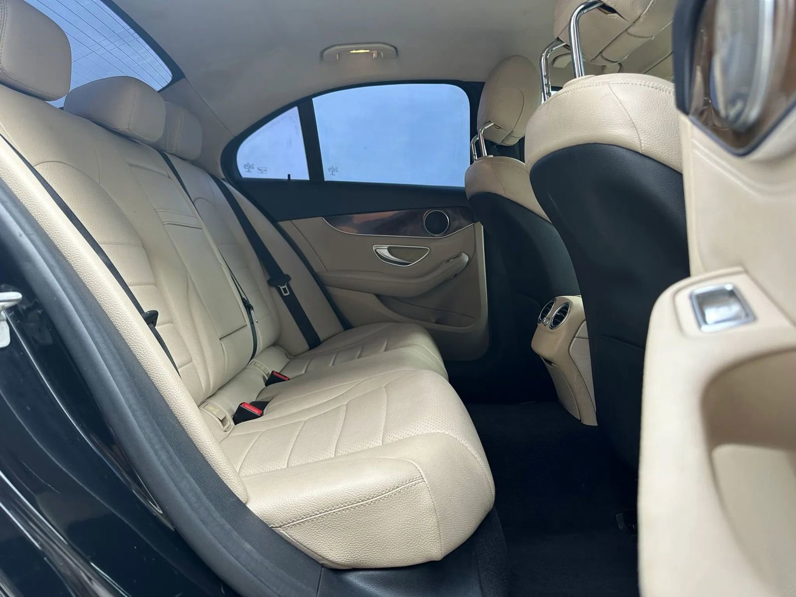 Used 2015 Mercedes-Benz C 300 C 300 4MATIC Sedan 4D image 15