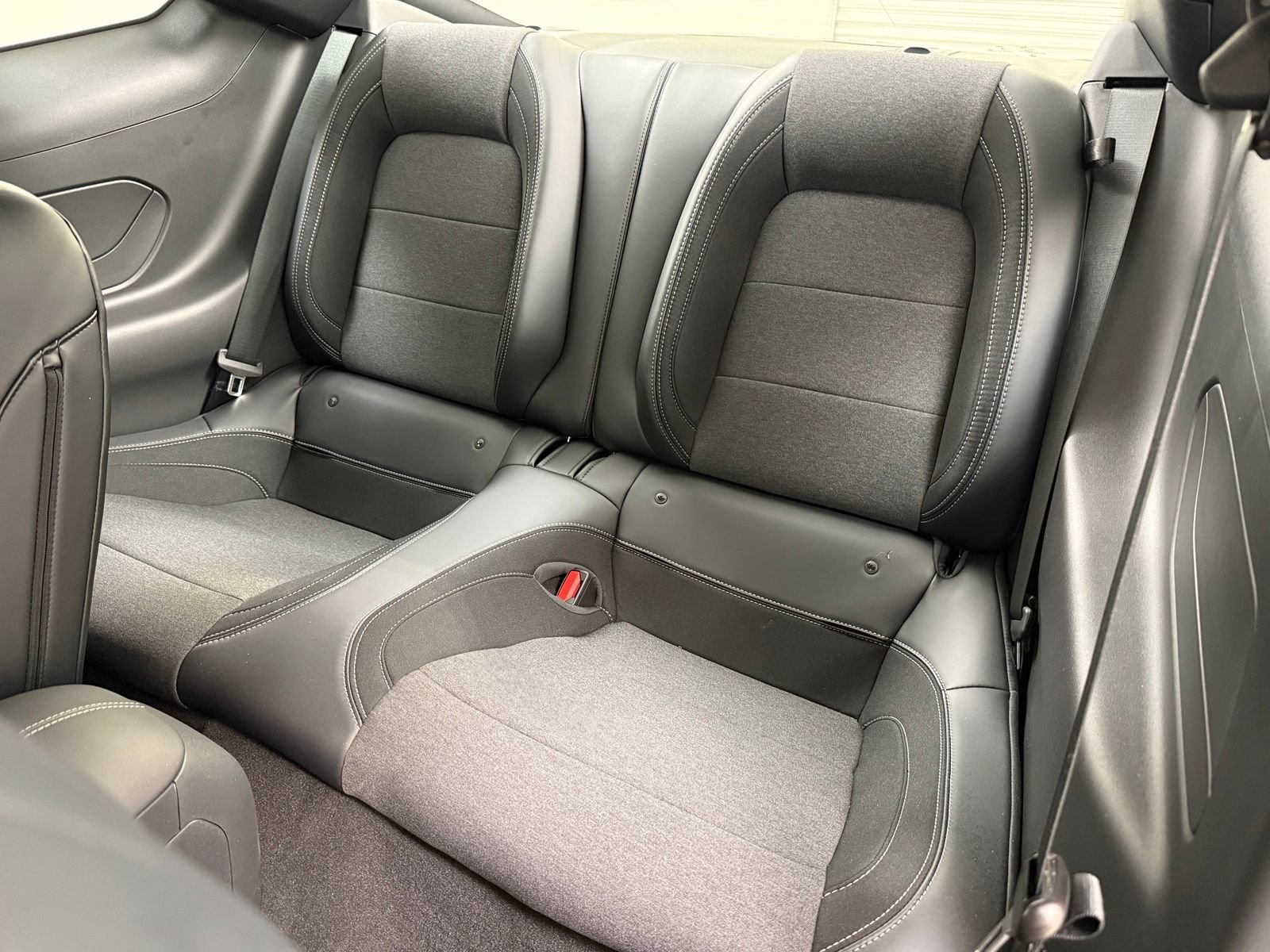 Used 2025 Ford Mustang Coupe RWD image 16