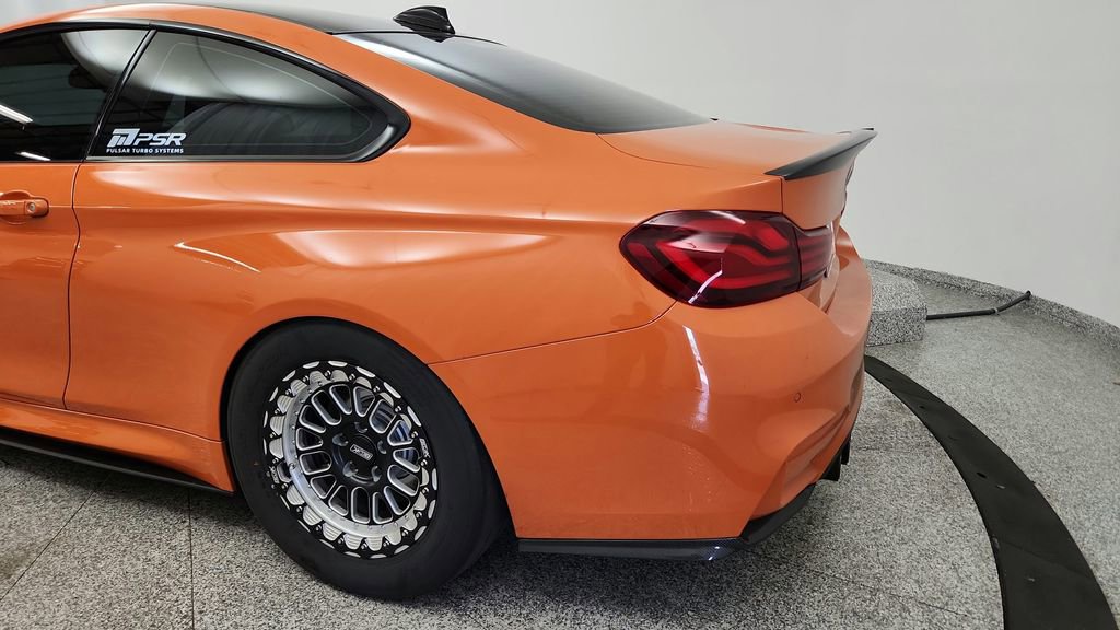 Used 2020 BMW M4 Coupe w/ Competition Package RWD image 16