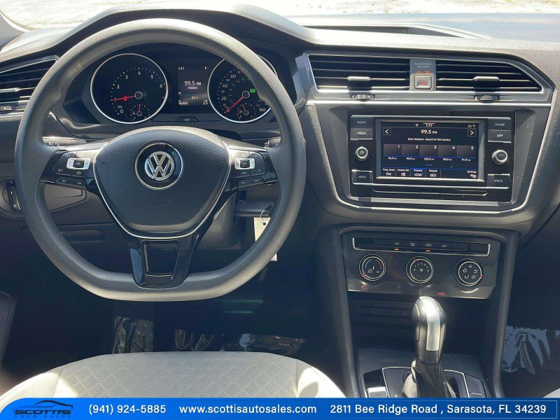 Used 2020 Volkswagen Tiguan S image 27