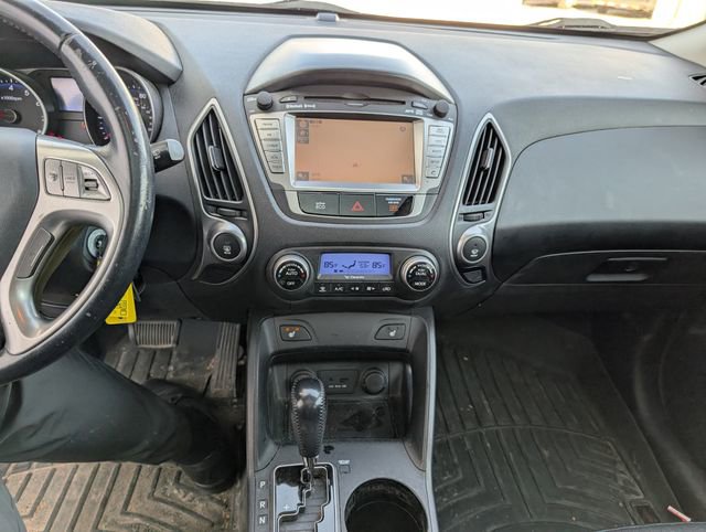 Used 2012 Hyundai Tucson Limited w/ Premium Pkg image 6