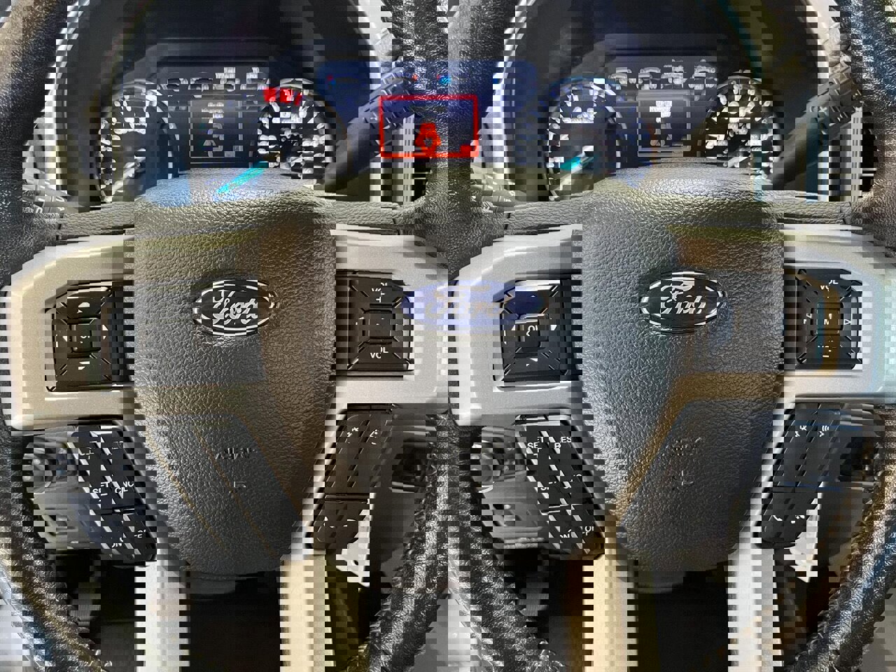 Used 2022 Ford F250 Lariat w/ Lariat Value Package image 17