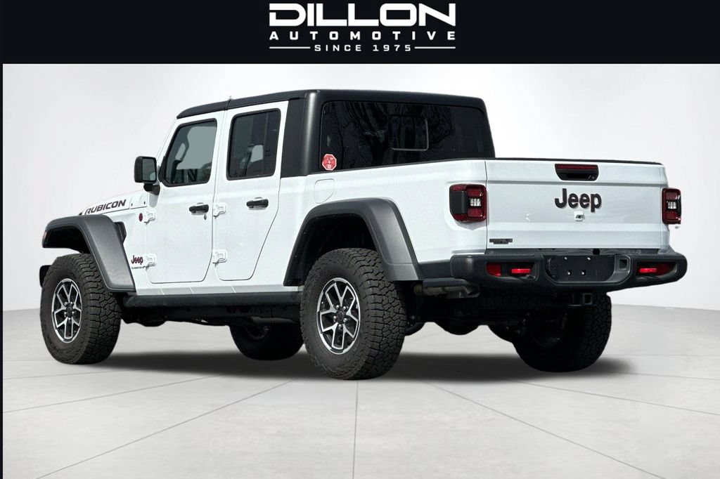 Used 2025 Jeep Gladiator Rubicon AWD/4WD image 6