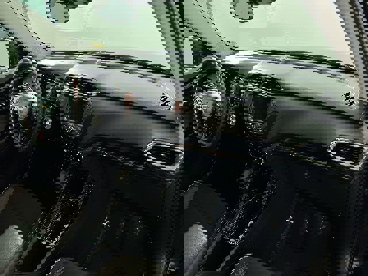 Used 2021 Chevrolet TrailBlazer LS image 25