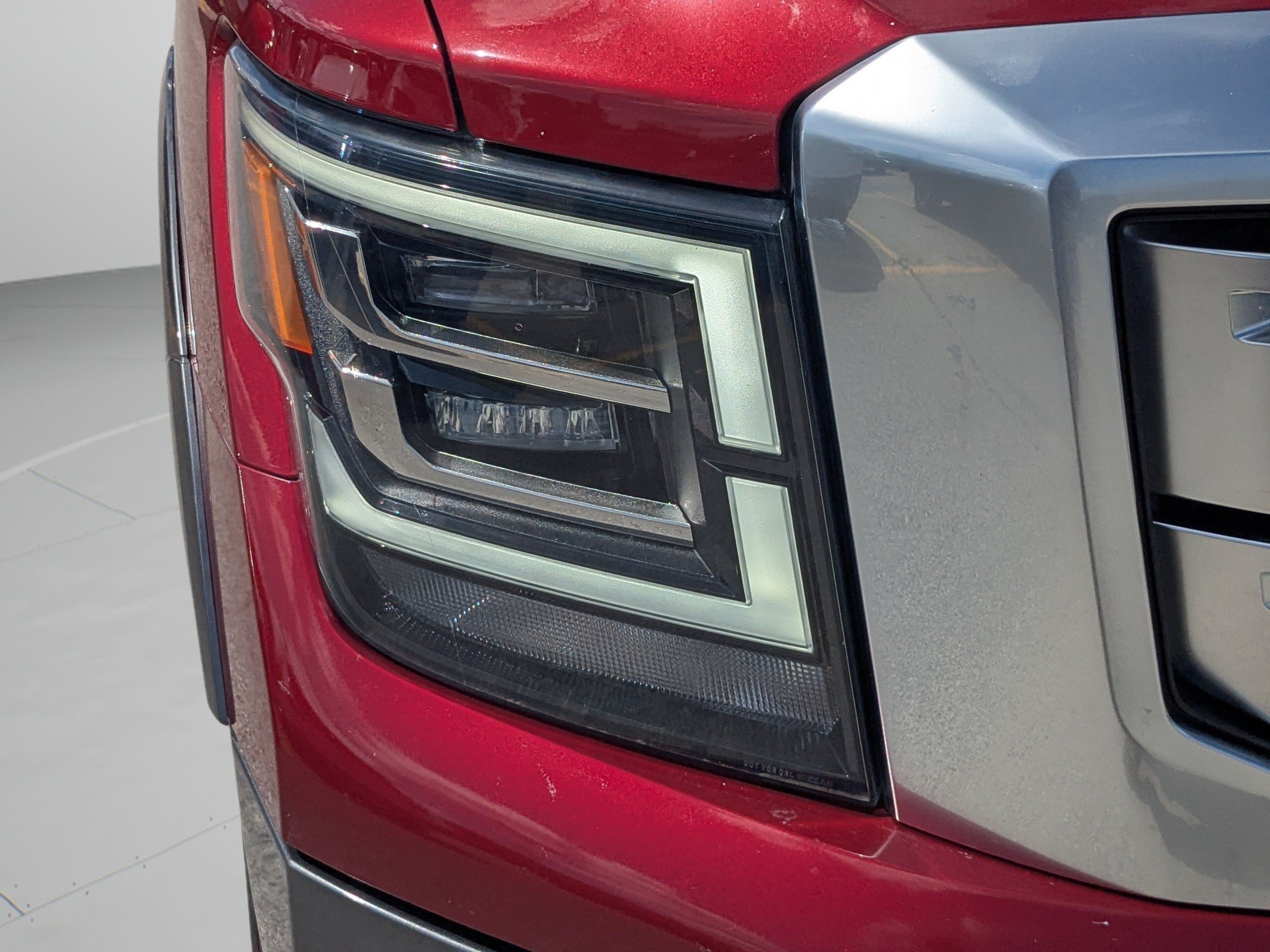 Used 2020 Nissan Titan Platinum Reserve w/ Moonroof Package AWD/4WD image 30