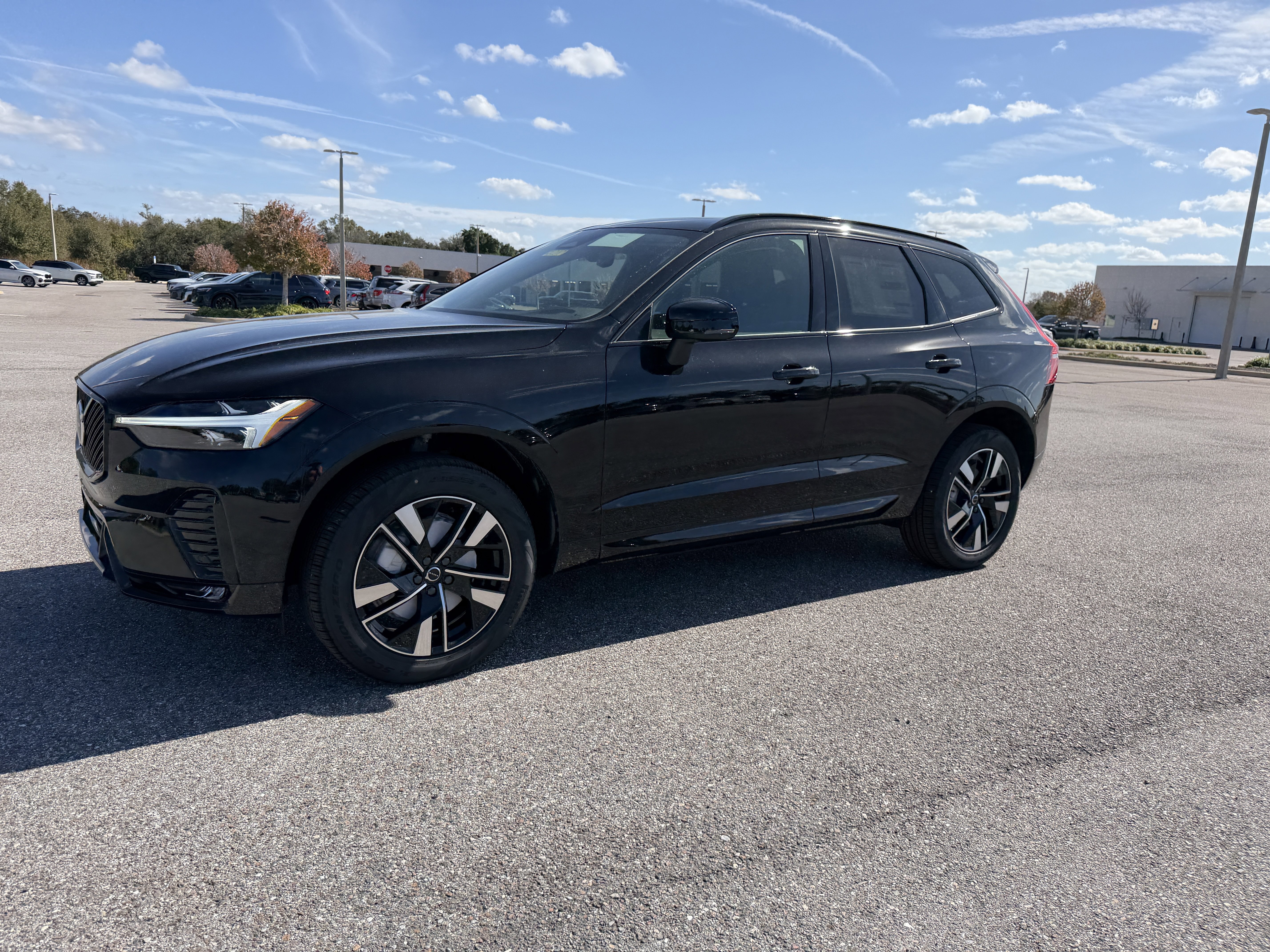New 2026 Volvo XC60 B5 Core image 7