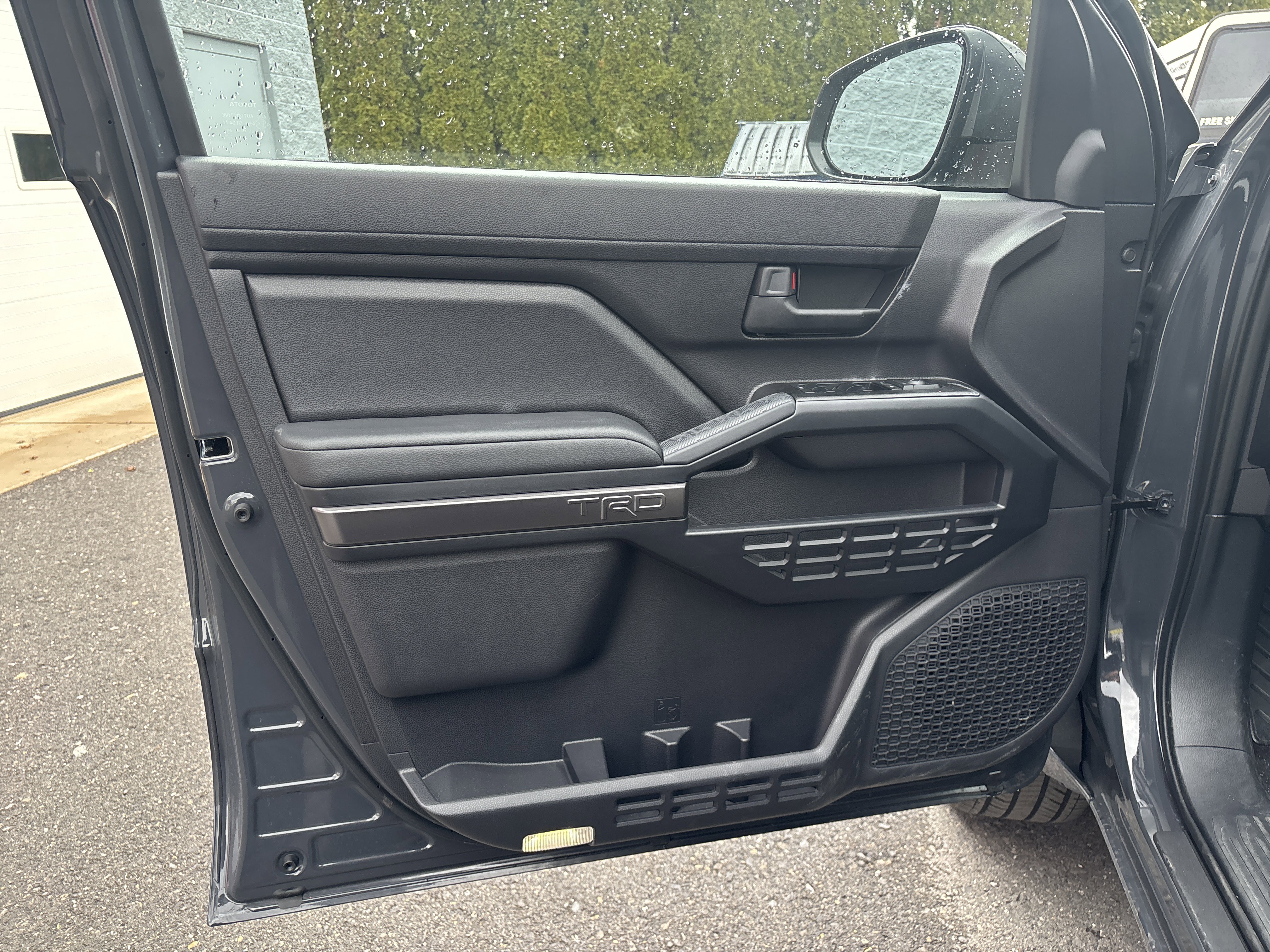 Certified 2025 Toyota 4Runner TRD Sport image 16