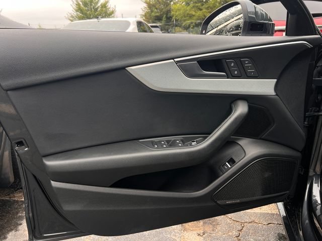 Used 2018 Audi A4 2.0T Ultra Premium Plus w/ Premium Plus Package FWD image 10
