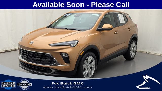 Used 2024 Buick Encore GX Preferred w/ Comfort Package FWD image 1