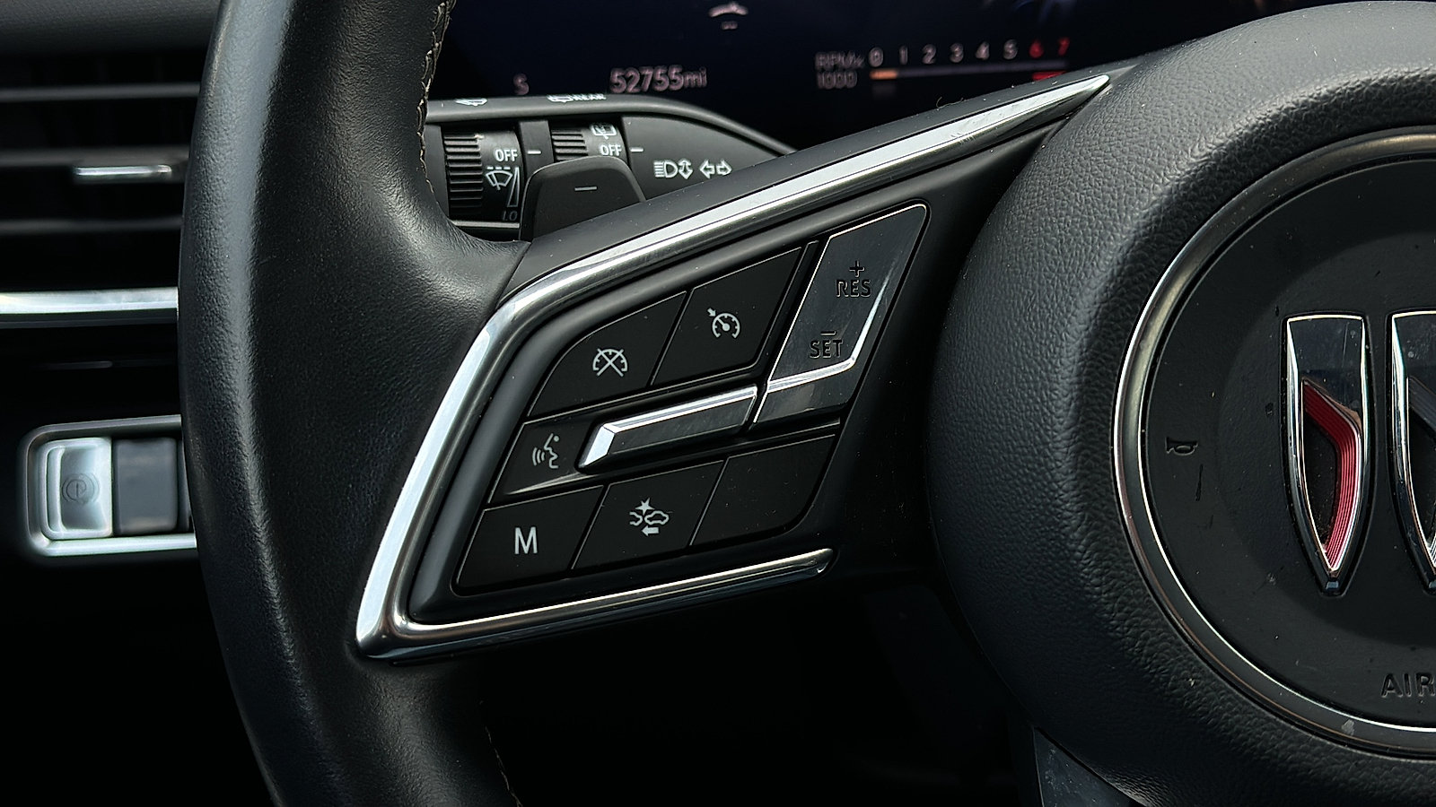 Used 2024 Buick Envision Preferred AWD/4WD image 11