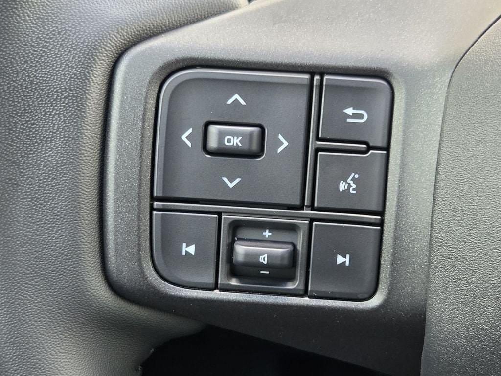 Used 2026 Toyota RAV4 SE AWD/4WD image 24