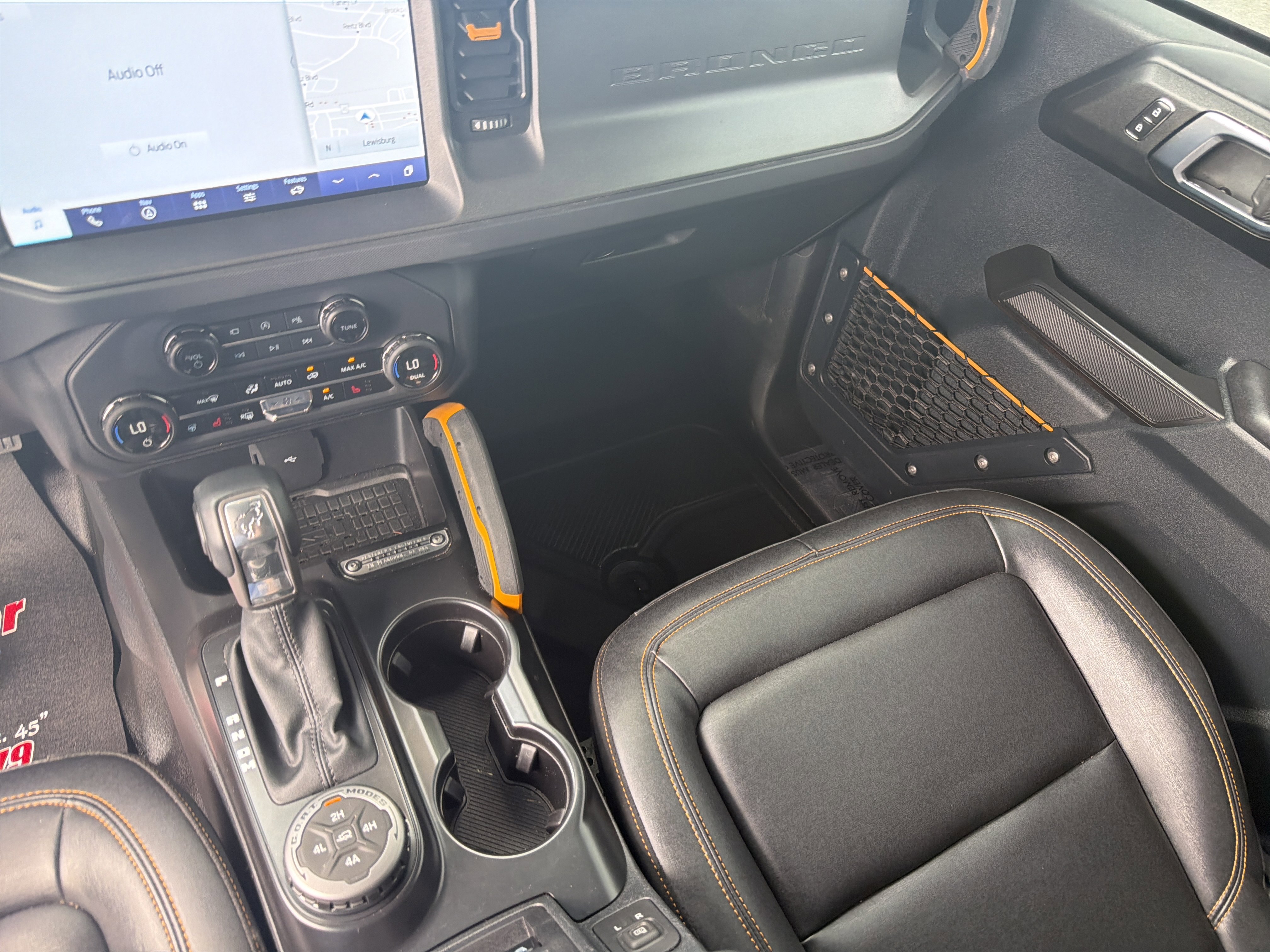 Used 2024 Ford Bronco Badlands image 22