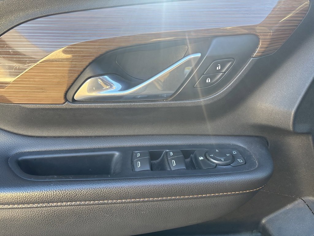 Used 2020 GMC Terrain SLE image 7