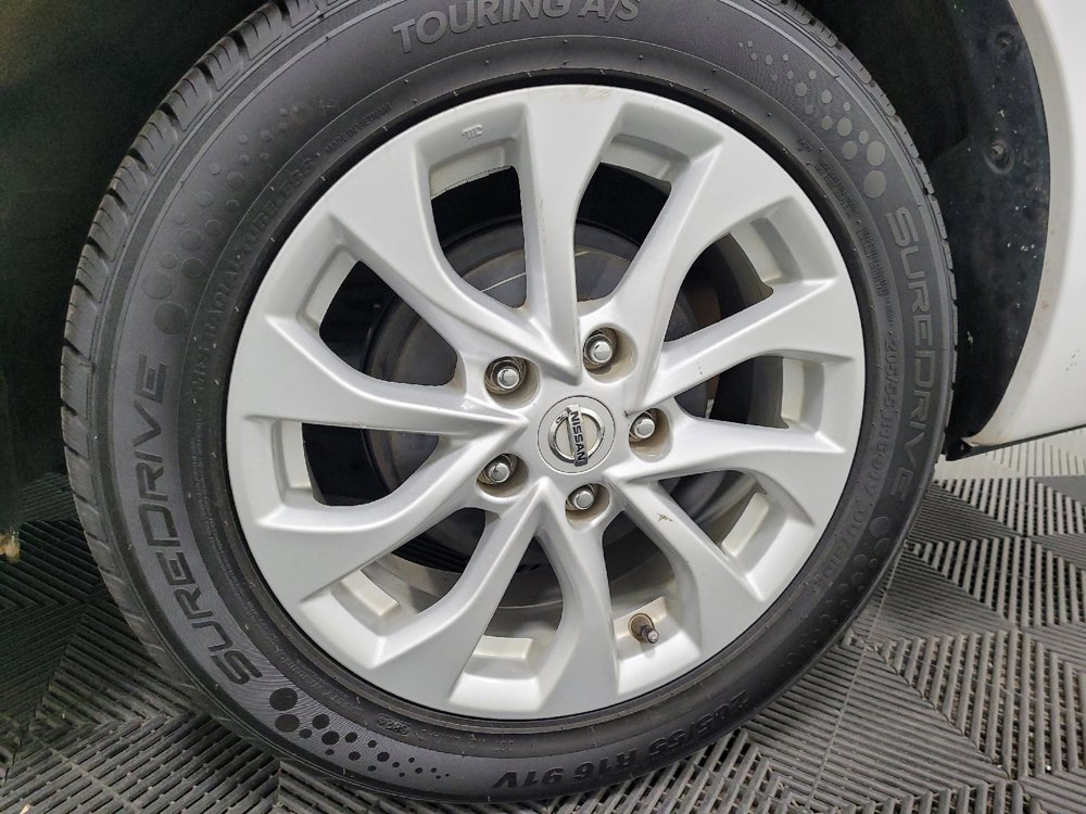 Used 2019 Nissan Sentra SV FWD image 31
