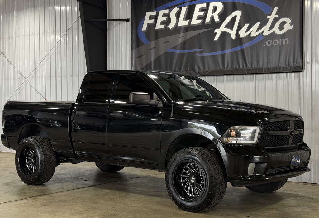 Used 2014 RAM 1500 Express AWD/4WD image 36