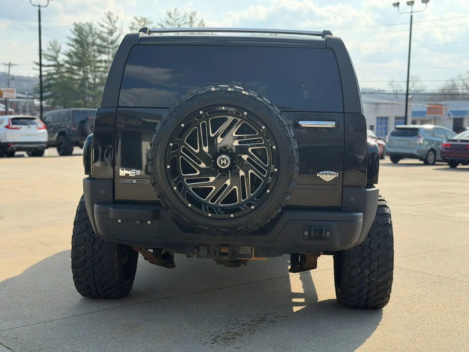 Used 2008 HUMMER H3 Alpha image 3