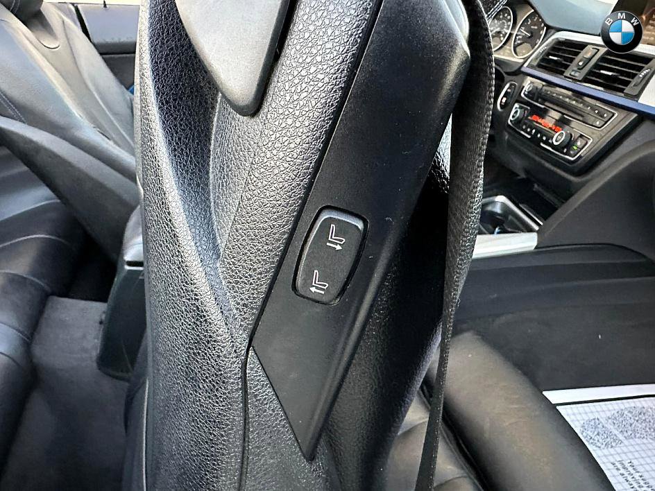 Used 2014 BMW 428i Convertible w/ M Sport image 20