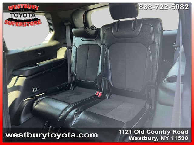 Used 2024 Jeep Grand Cherokee L Laredo AWD/4WD image 16