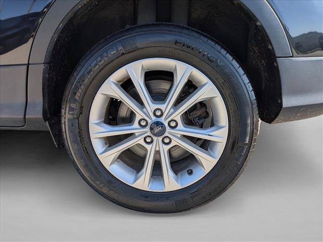 Used 2019 Ford Escape SE FWD image 15