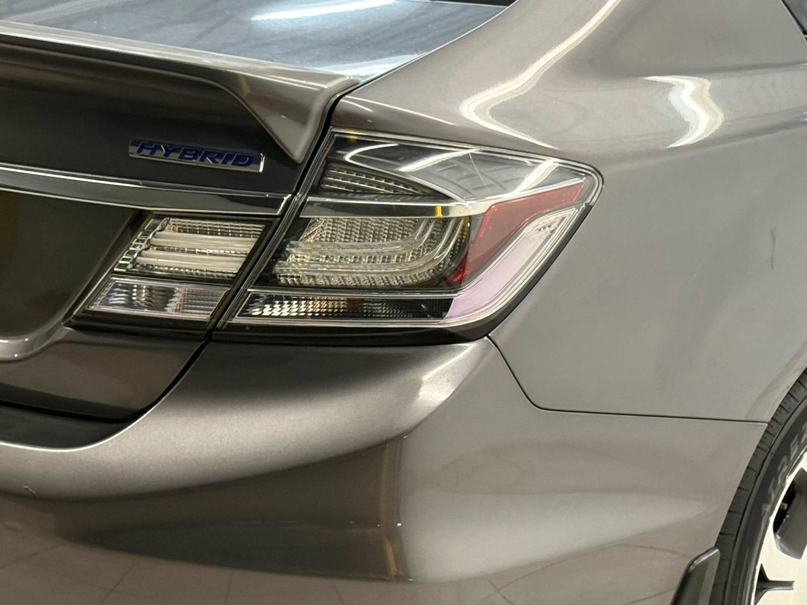 Used 2014 Honda Civic Hybrid Sedan image 10