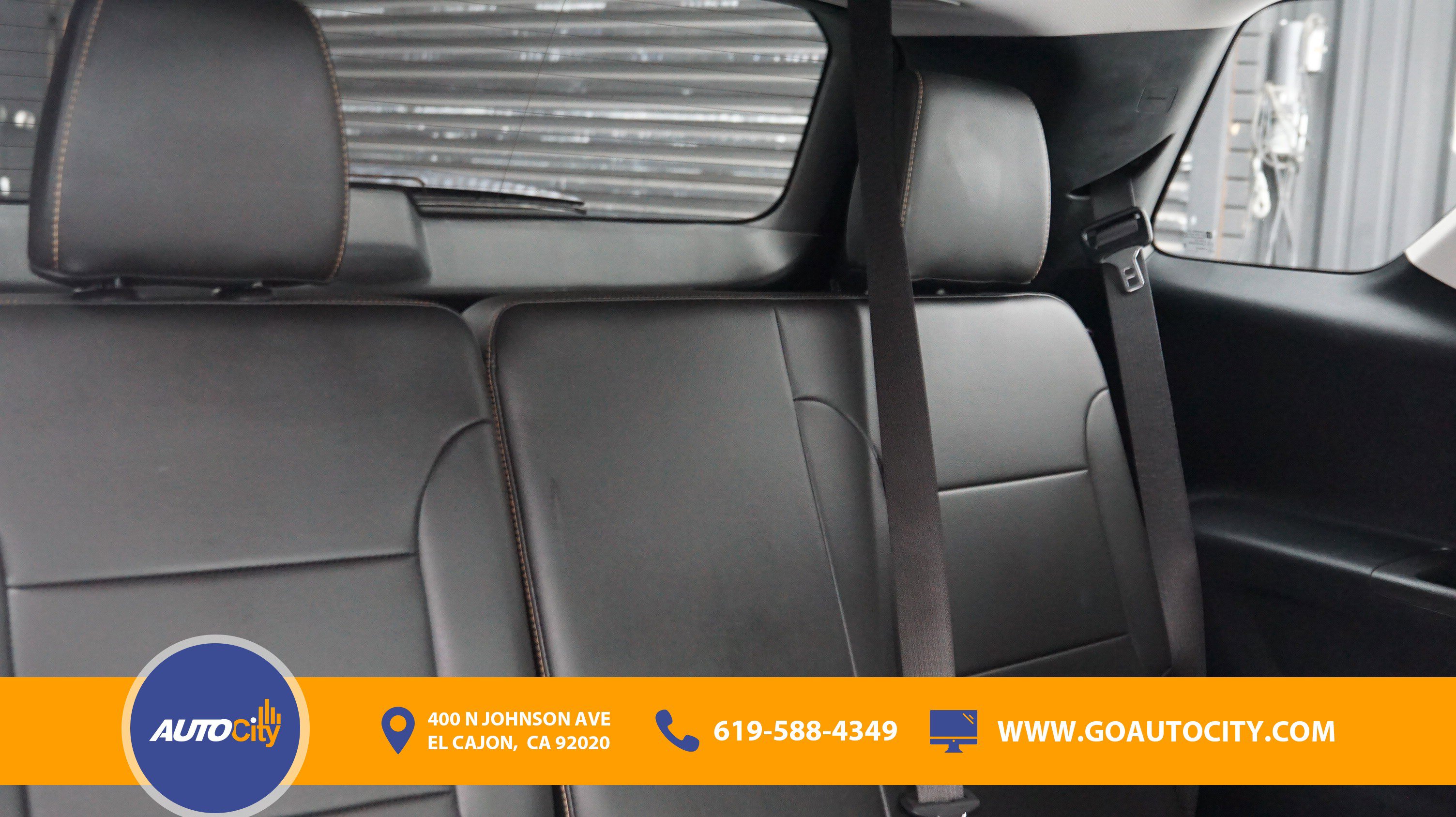 Used 2020 Chevrolet Traverse Premier w/ Redline Edition FWD image 15