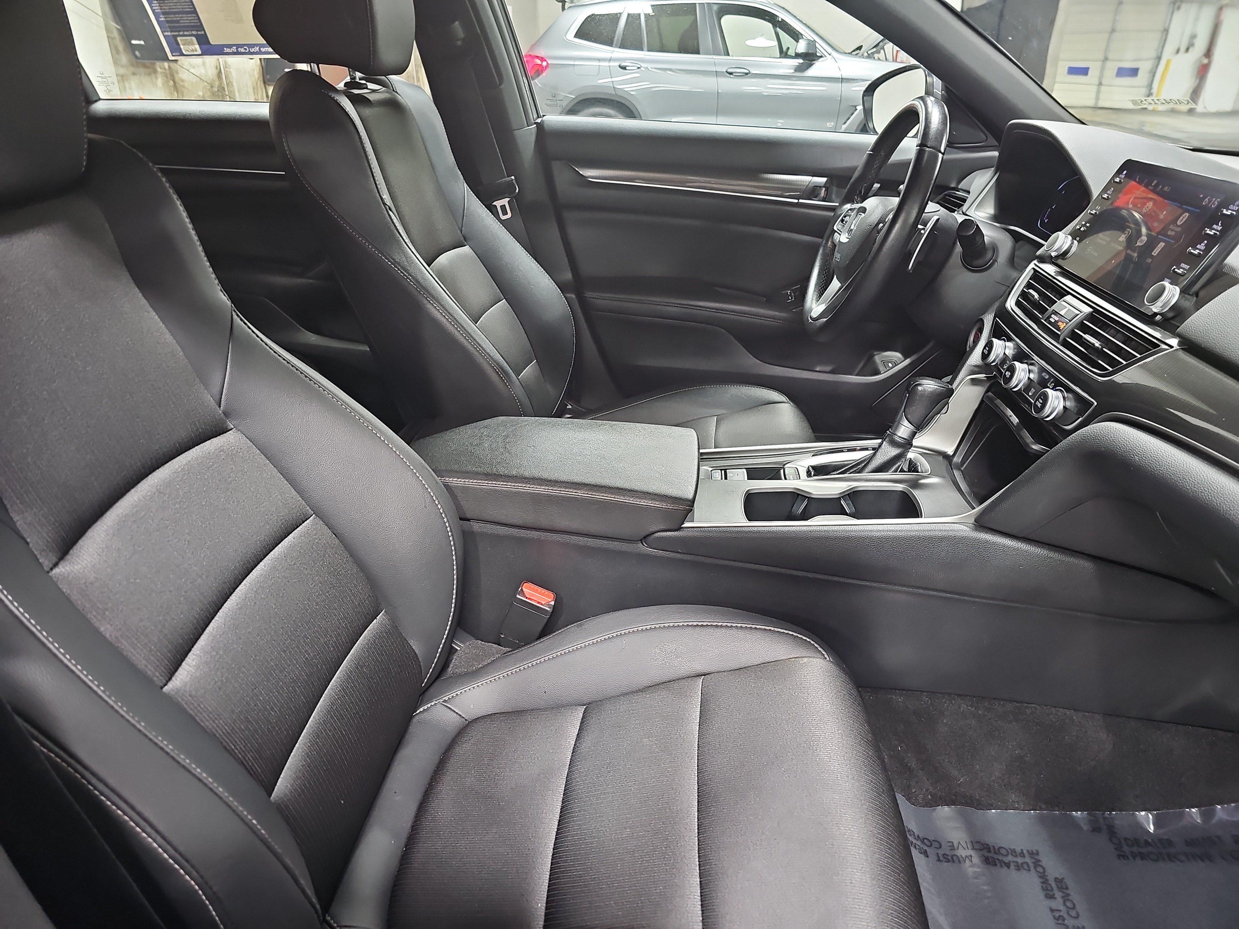 Used 2019 Honda Accord Sport image 10