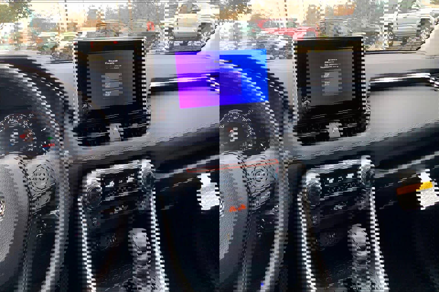 New 2025 Toyota RAV4 LE image 6