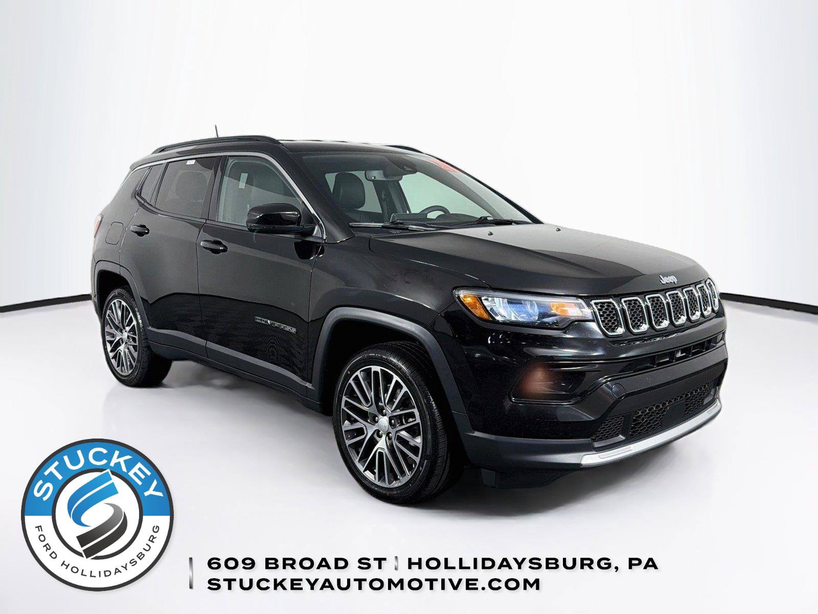 Used 2023 Jeep Compass Limited w/ Elite Group AWD/4WD image 1