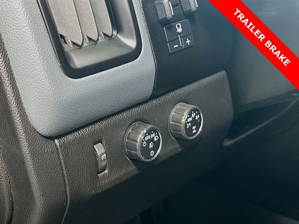 Used 2016 Chevrolet Colorado Z71 image 11