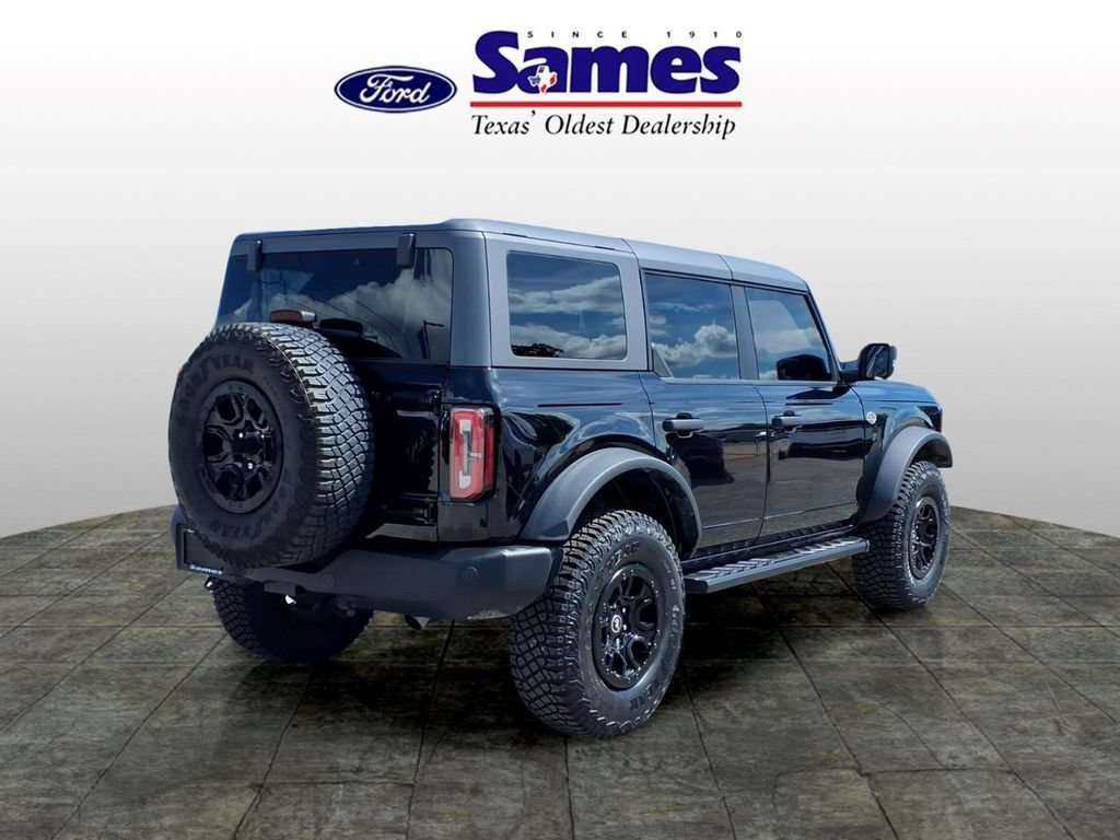 Used 2024 Ford Bronco Wildtrak AWD/4WD image 3
