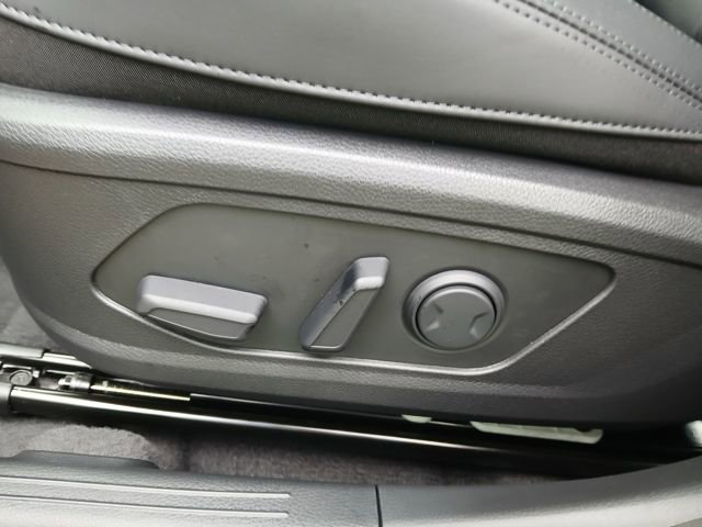 New 2026 Kia K5 EX image 16