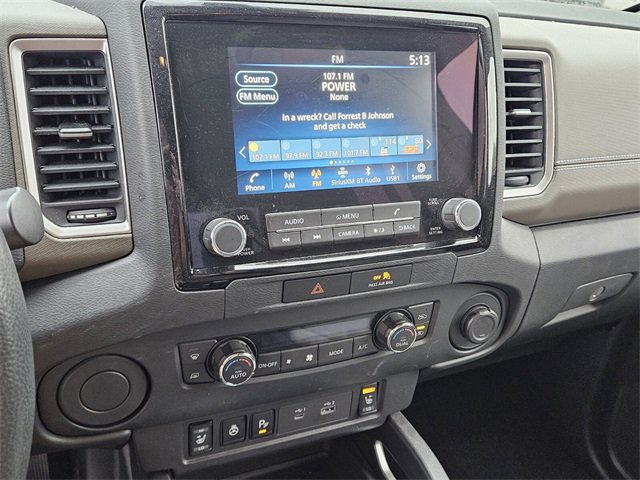 Used 2022 Nissan Frontier SV image 18