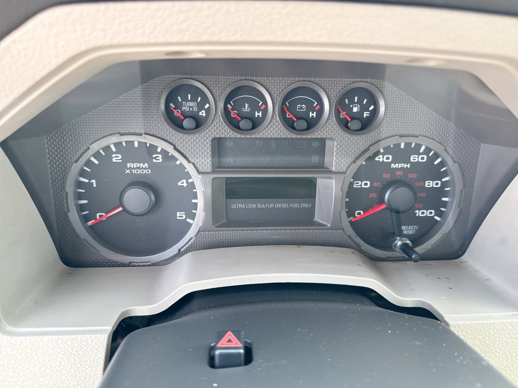 Used 2008 Ford F550 2WD Regular Cab Super Duty image 11