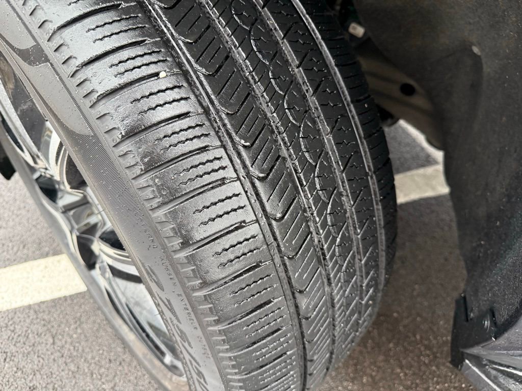 Used 2021 Chevrolet Tahoe RST w/ Luxury Package image 10